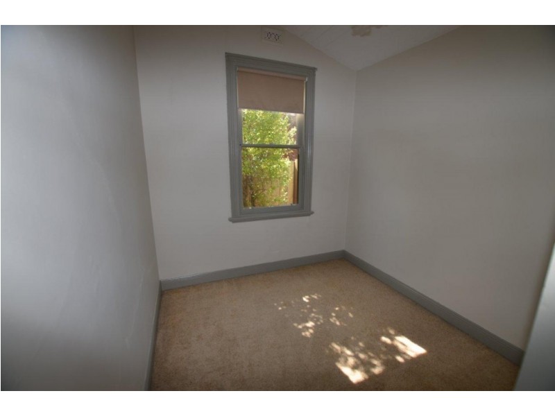 2 Queen Street, Footscray VIC 3011