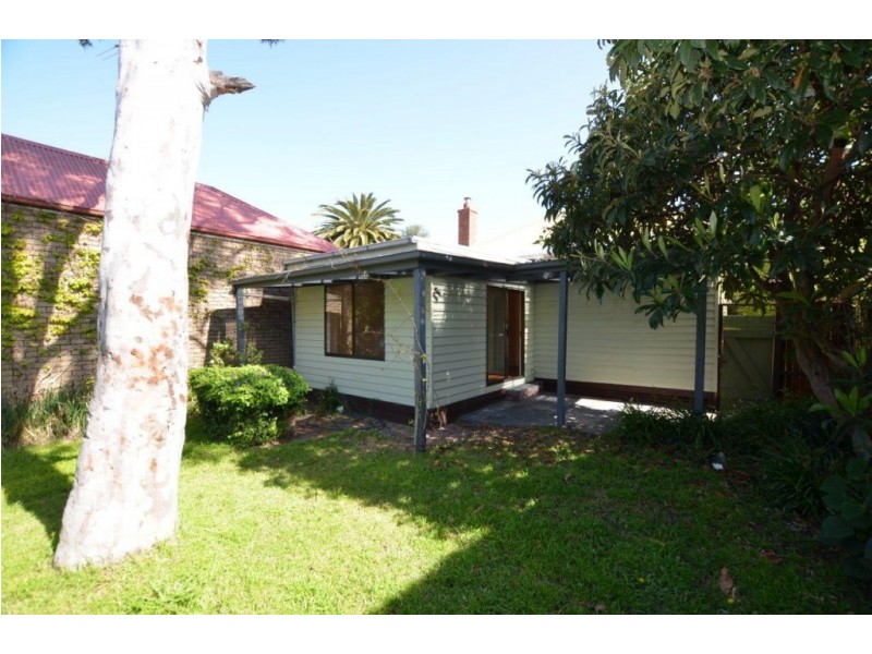 2 Queen Street, Footscray VIC 3011