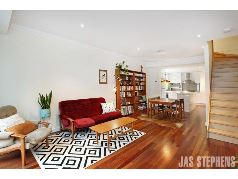 12 Arran Street, Seddon VIC 3011