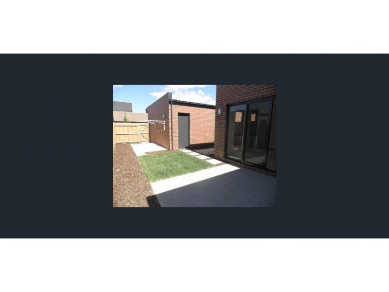 10 Beaurepaire Parade, Footscray VIC 3011