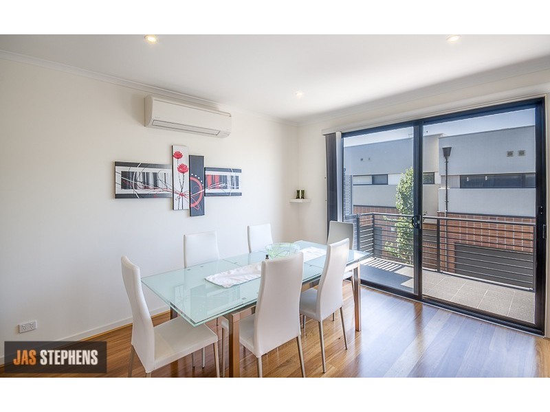 53 Beaurepaire Parade, Footscray VIC 3011