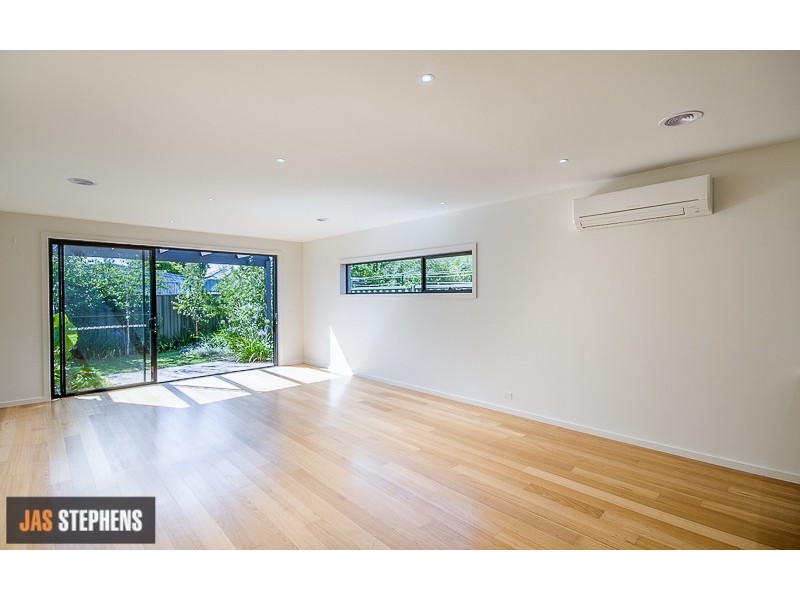 55B Vernon Street, South Kingsville VIC 3015