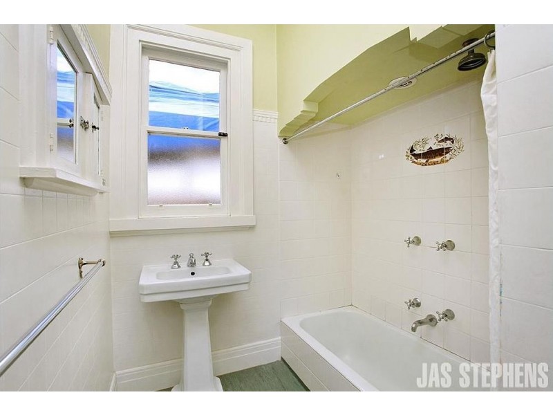 64 Alma Street, West Footscray VIC 3012