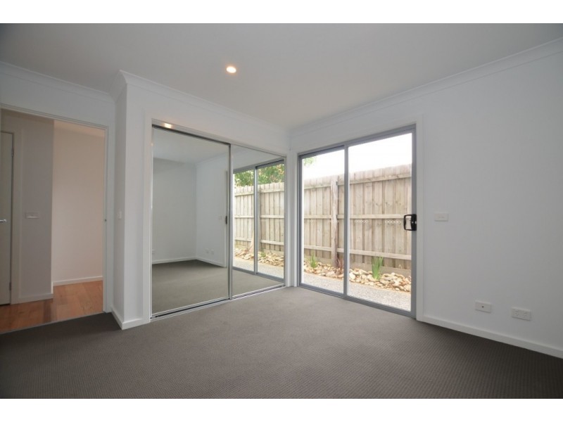 2 Catherine Street, Footscray VIC 3011
