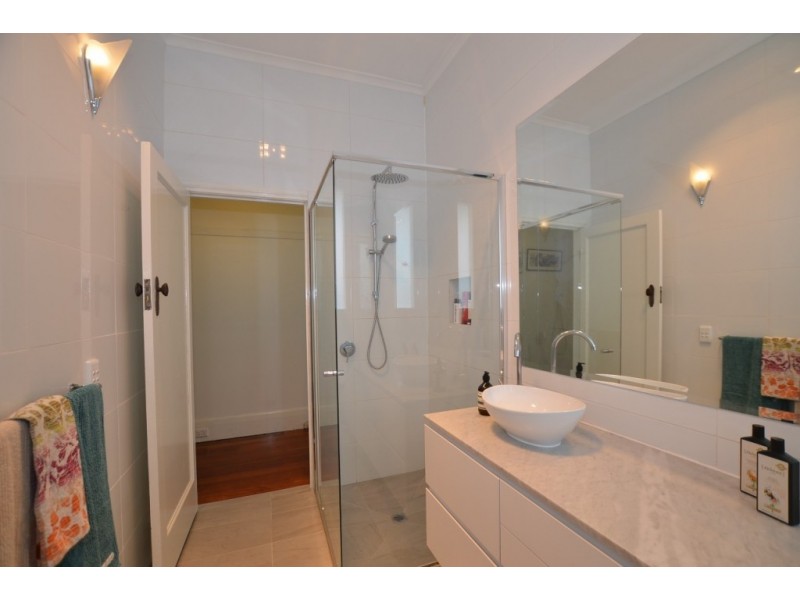 32 Tucker Street, West Footscray VIC 3012