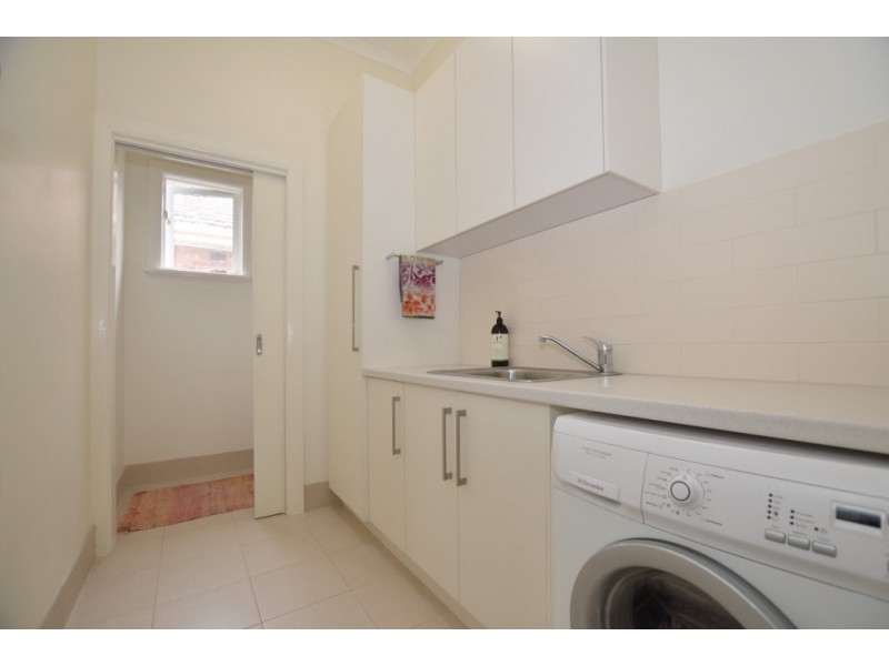 32 Tucker Street, West Footscray VIC 3012