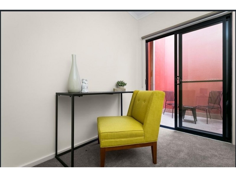 6/24 Ireland Street, West Melbourne VIC 3003