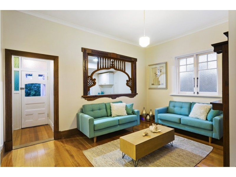 65 Empress Avenue, Kingsville VIC 3012