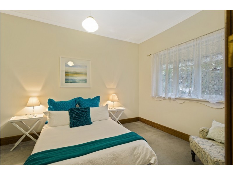 65 Empress Avenue, Kingsville VIC 3012