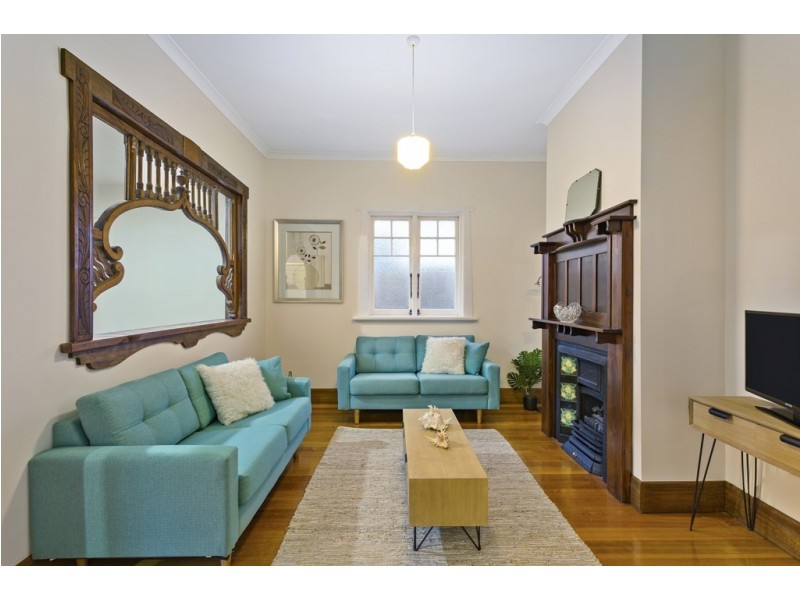 65 Empress Avenue, Kingsville VIC 3012