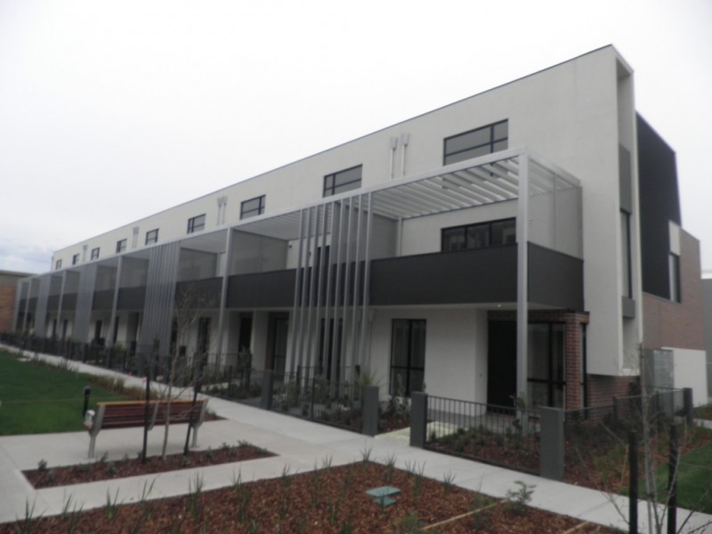 2/20 Hewitt Avenue, Footscray VIC 3011