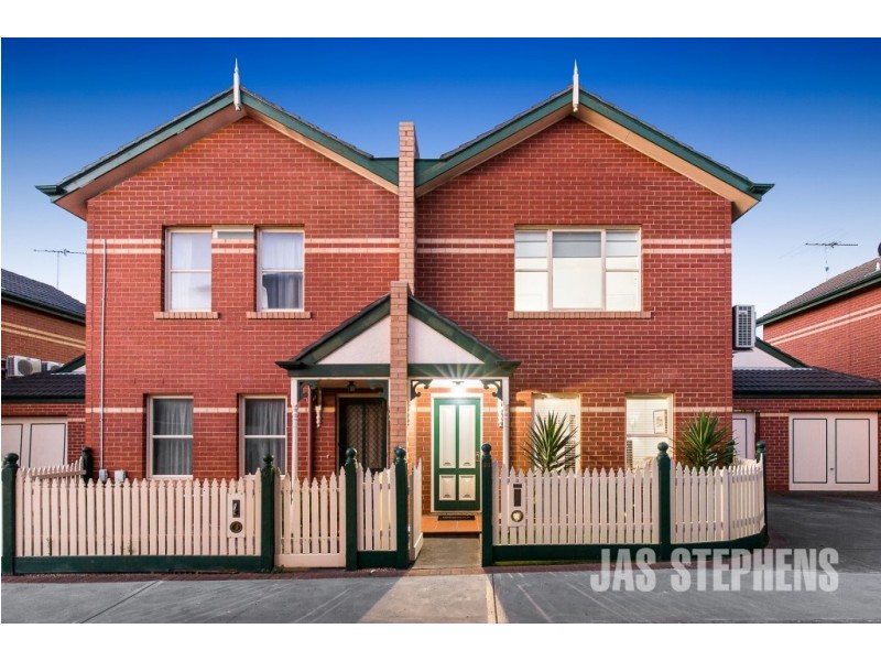 20/296 Somerville Road, Kingsville VIC 3012