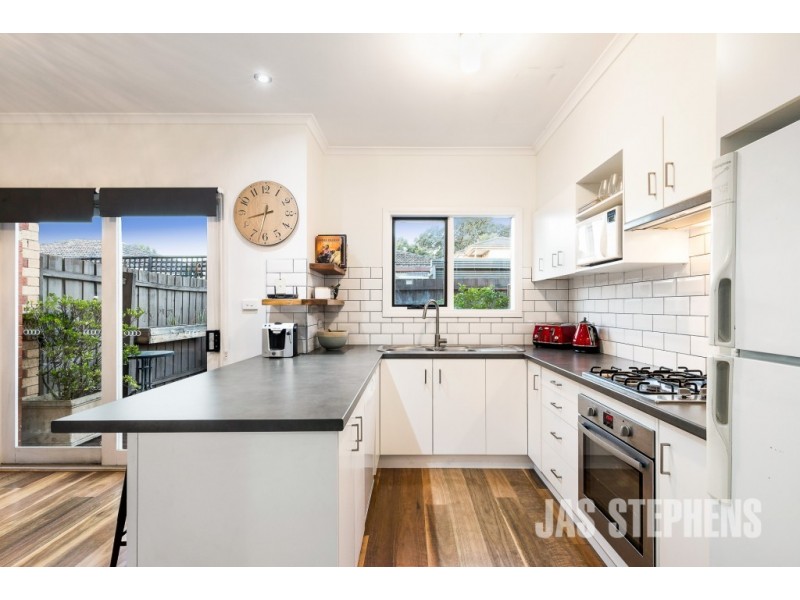 20/296 Somerville Road, Kingsville VIC 3012