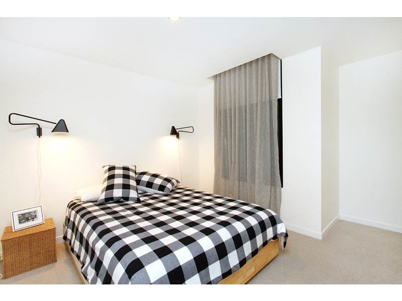 204/88 Dow Street, Port Melbourne VIC 3207