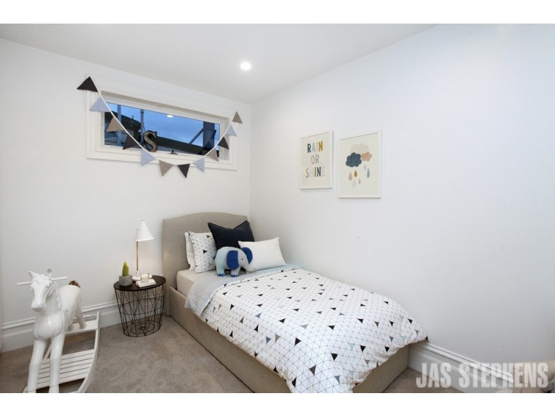 88 Queensville Street, Kingsville VIC 3012