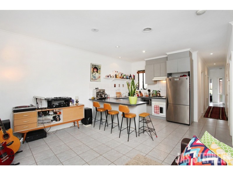 8 Buckingham Street, Footscray VIC 3011