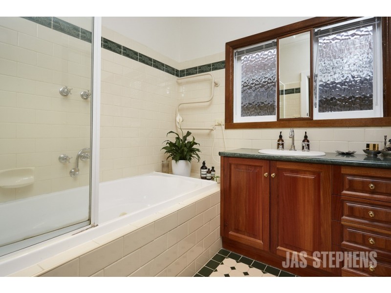 160 Cornwall Road, Sunshine VIC 3020