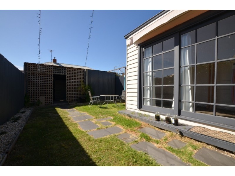 39 Commercial Road, Footscray VIC 3011