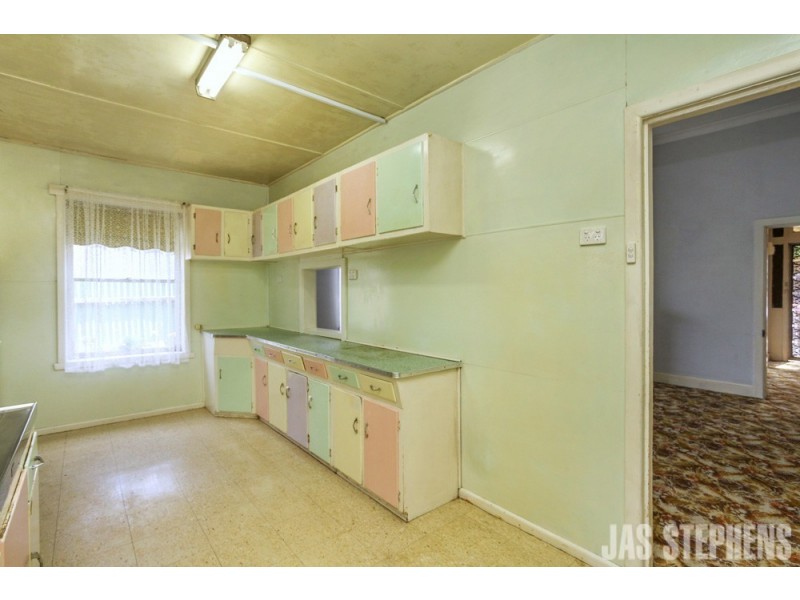 153 Coronation Street, Kingsville VIC 3012