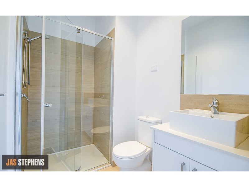 1/36 Hocking Street, Footscray VIC 3011