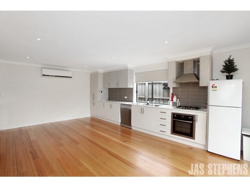 2/8 Norma Street, Sunshine VIC 3020