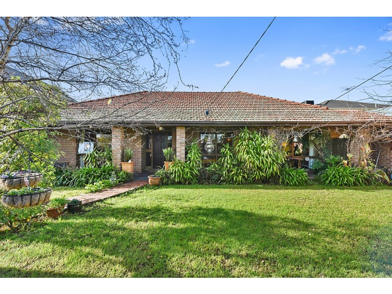 6 Cooper Street, Essendon VIC 3040