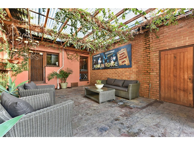 6 Cooper Street, Essendon VIC 3040