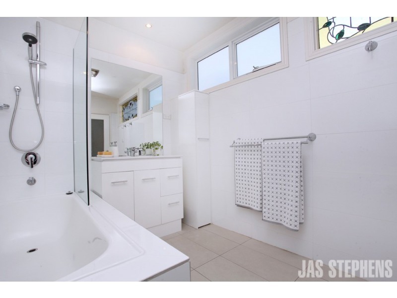 78 Chirnside Street, Kingsville VIC 3012