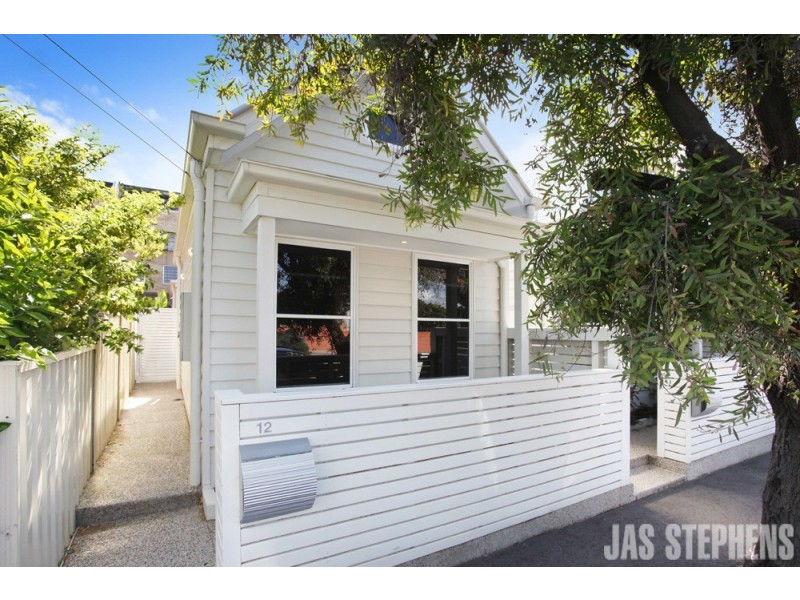 12 Arran Street, Seddon VIC 3011