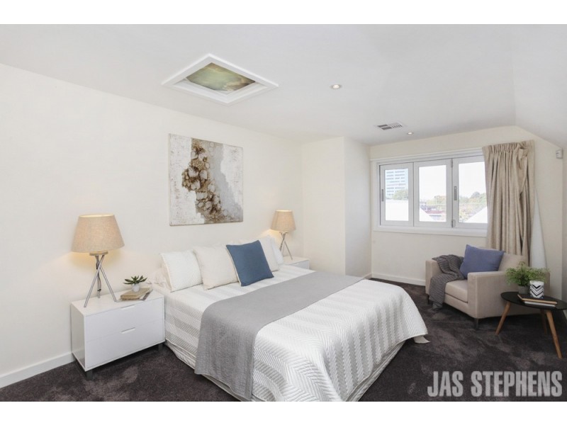 12 Arran Street, Seddon VIC 3011