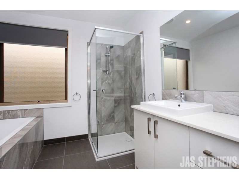 21 Clarendon Street, Maidstone VIC 3012