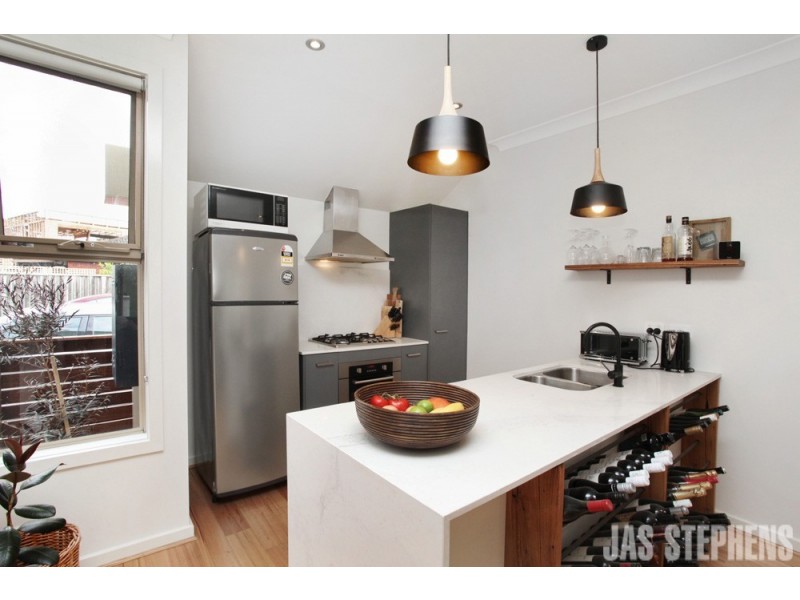1B Margaret Street, Seddon VIC 3011