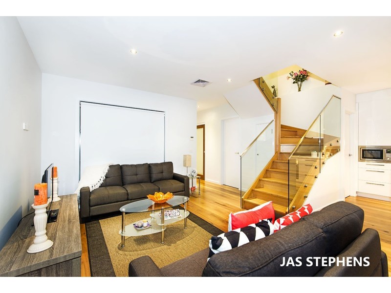 27B Swan Street, Footscray VIC 3011