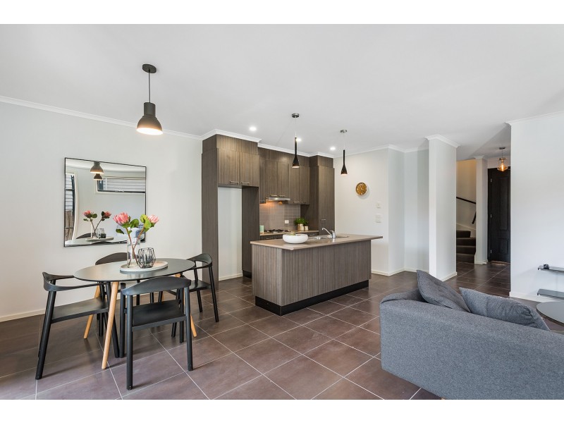 1/119 Summerhill Road, Footscray VIC 3011