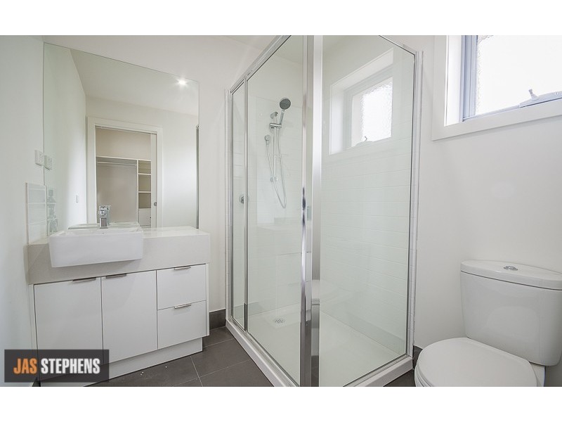 24 Studley Street, Maidstone VIC 3012