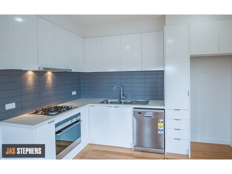 24 Studley Street, Maidstone VIC 3012