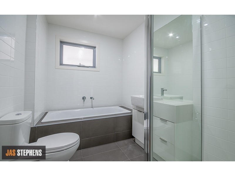 24 Studley Street, Maidstone VIC 3012