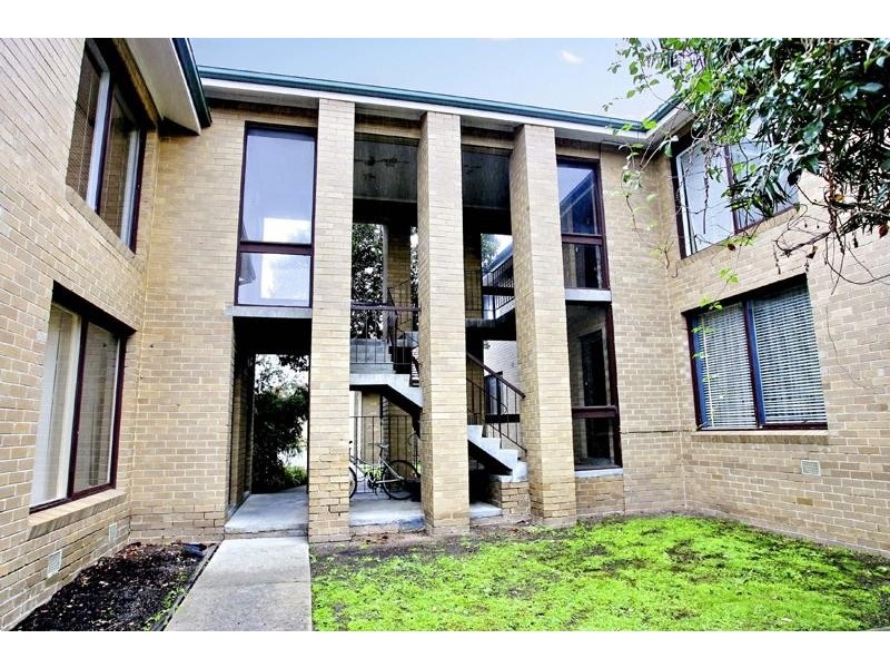 9/99-101 Summerhill Road, Footscray VIC 3011