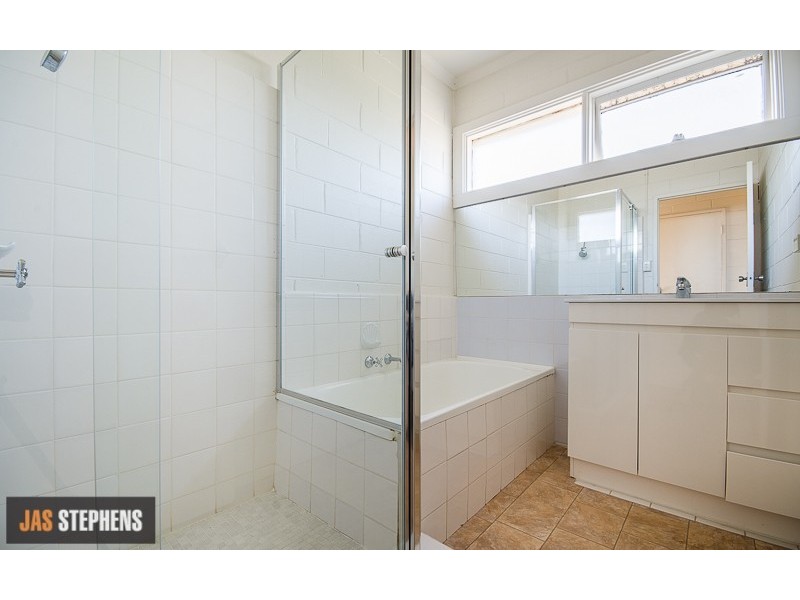9/99-101 Summerhill Road, Footscray VIC 3011