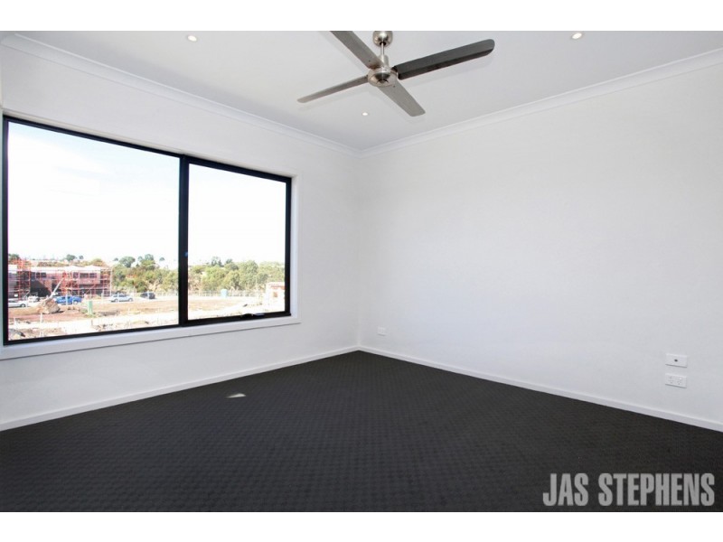 47 Queens Circuit, Sunshine VIC 3020