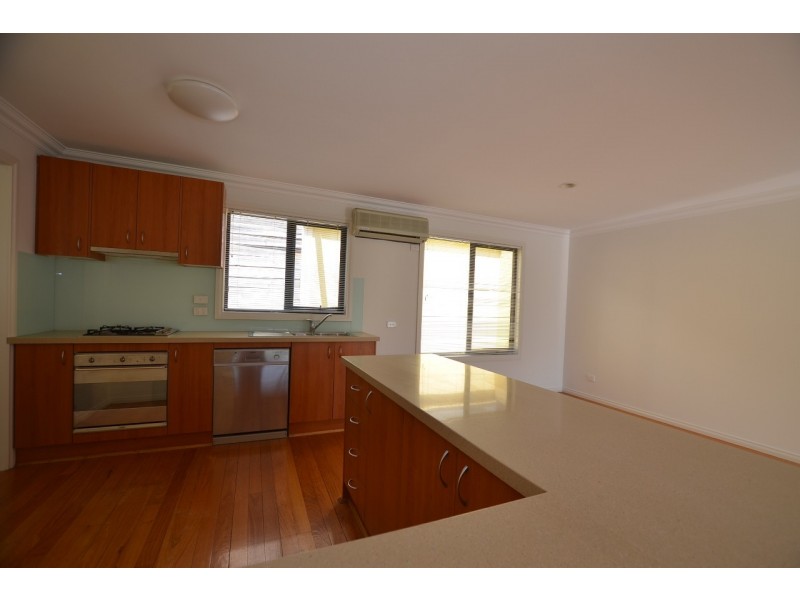 17/3 Johnston Street, Newport VIC 3015