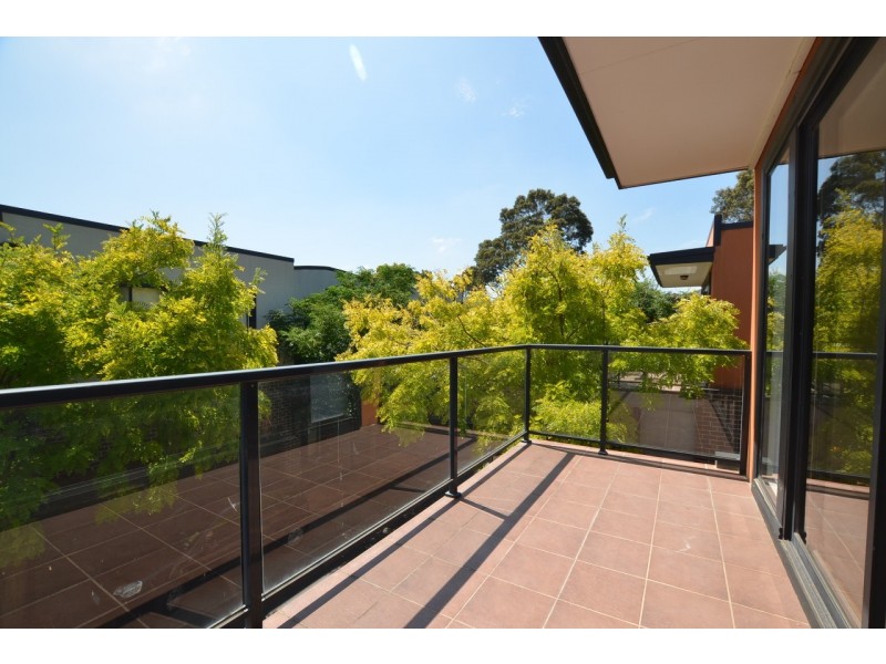 17/3 Johnston Street, Newport VIC 3015