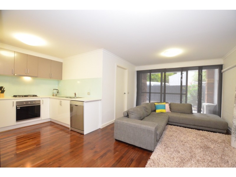 4/88 Albert Street, Seddon VIC 3011