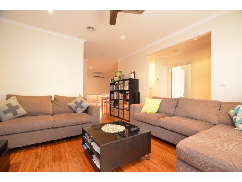 4/25 Hope Street, Spotswood VIC 3015