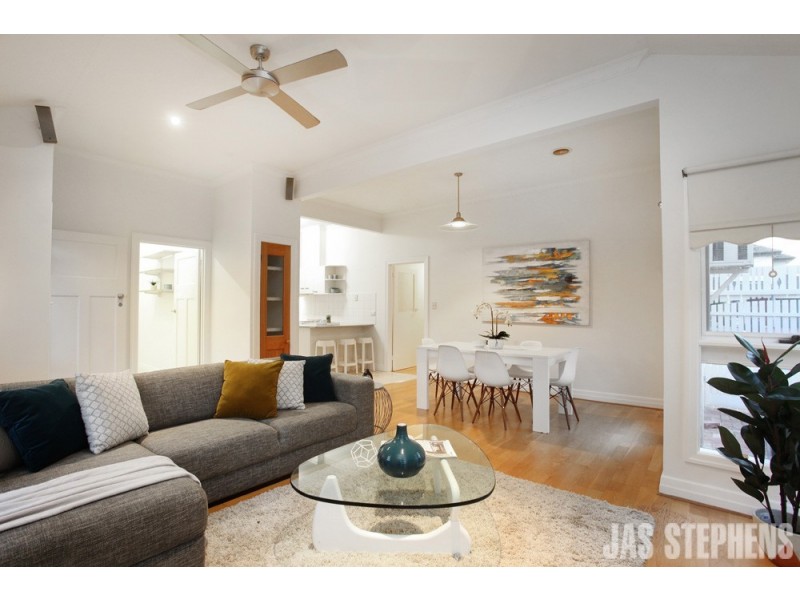 8 Gordon Parade, Yarraville VIC 3013