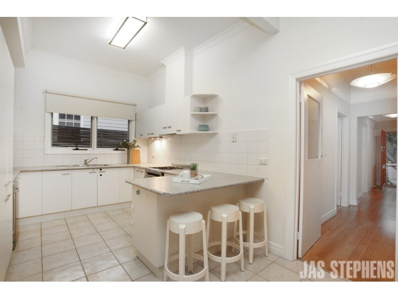 8 Gordon Parade, Yarraville VIC 3013