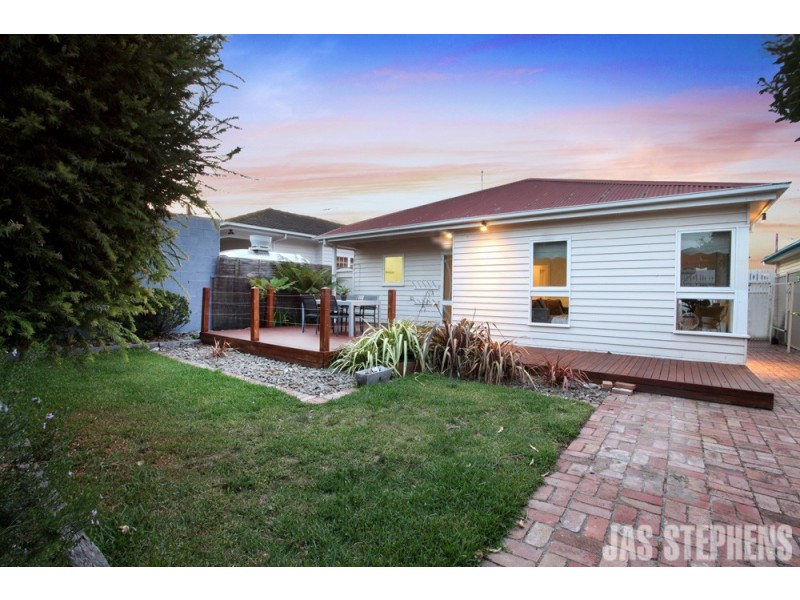 8 Gordon Parade, Yarraville VIC 3013