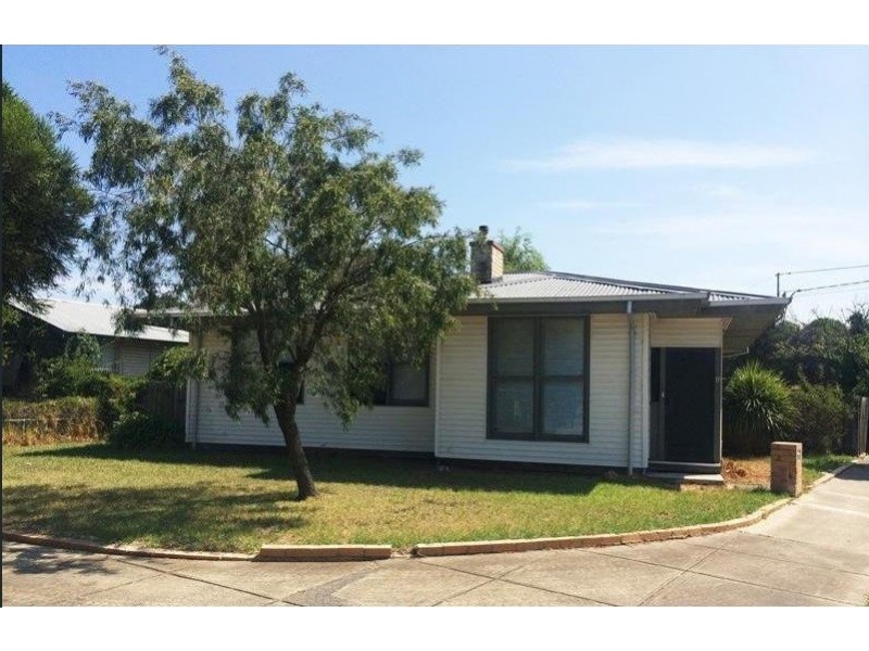 19 Walker Place, Braybrook VIC 3019