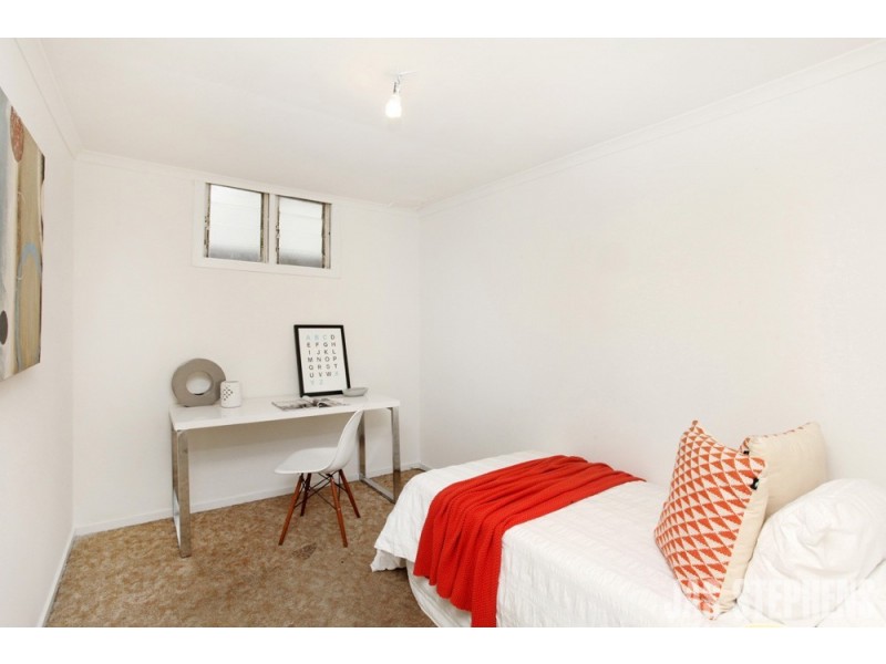 76 Castlemaine Street, Yarraville VIC 3013