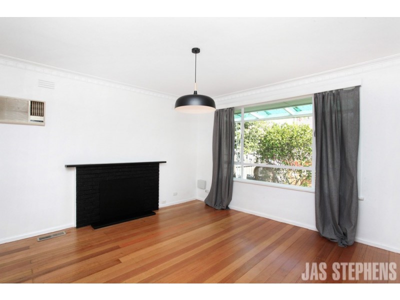 1 Medway Street, Seddon VIC 3011